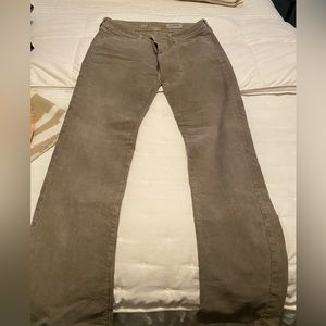 Men’s AG The Dylan Pant. Corduroy pant. Size 34.